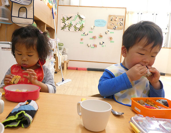 昼食